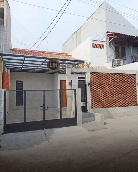  Rumah Siap Huni Lokasi Dekat Sekolah Lazuardi,   Cinere