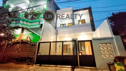Dijual Rumah Cantik dan modern siap huni (C0241)