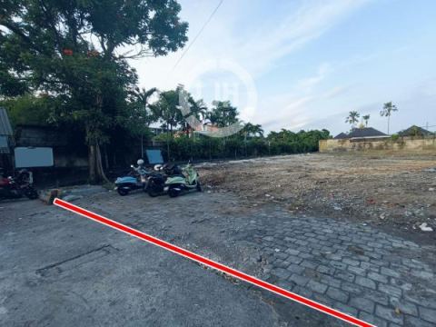Land for rent at Seminyak, Kuta, strategic location, close to Double Six Beach