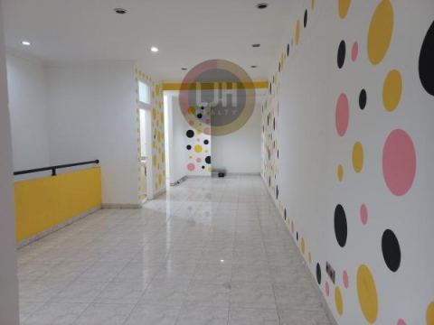 Ruko Sewa Danau Sunter Utara, Sunter, Jakarta Utara