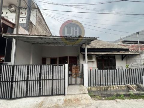 Dijual Rumah Bagus dan siap huni di pondok ungu permai (C0273)