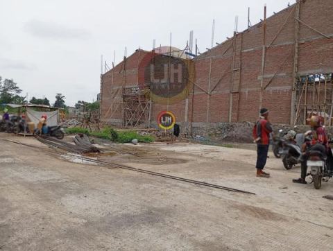 Gudang di Kawasan Industri Gatot Subroto Semarang