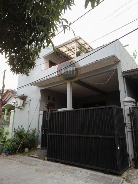 Rumah 2 Lantai Siap Huni Di Perumahan Auri Jatisari - Bekasi