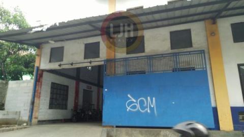 Dijual Gudang Ex Bengkel di Jalan Bina Citra Cibinong Bogor