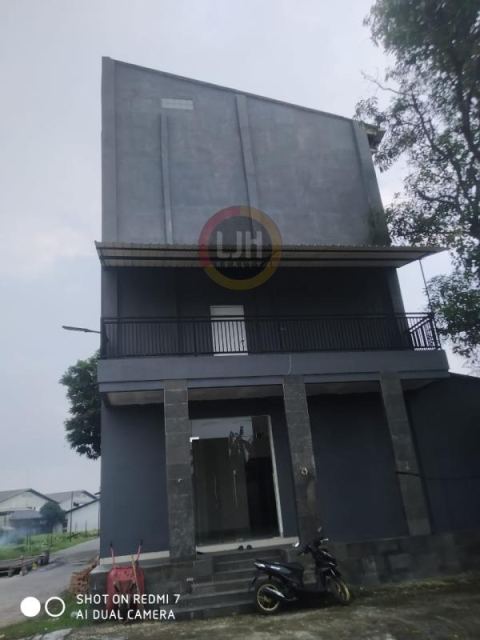 Ruko siap huni kawasan Cikupa