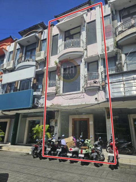 Shophouse for sale at Sunset Road, Kuta, strategic location, close to Legian area