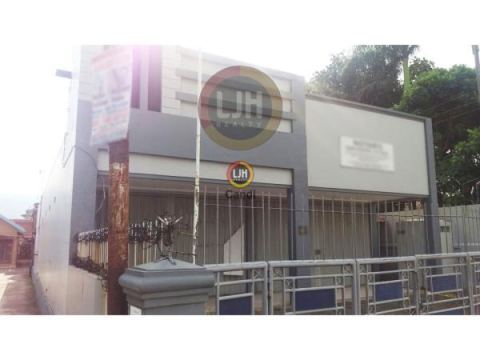 Rumah di Diponegoro Ungaran Jawa Tengah