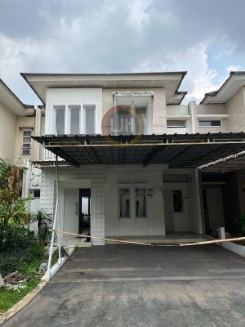 Rumah Grand Wisata 2 Lantai, Kamar 4+1, Luas 180m2, Fasilitas Kolam Renang, 200m dari Mall Akses Langsung Tol Tambun Grand Wisata Bekasi