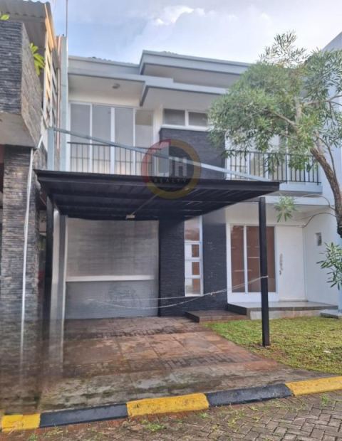 Rumah Standard 2 Lantai Siap Huni di Perum Cibubur Country, Gunung Putri, Bogor