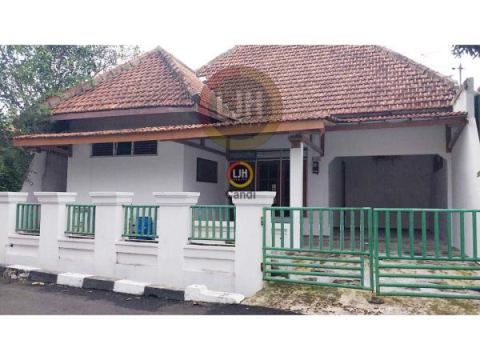 Rumah di Srikaton Timur Ngaliyan Semarang