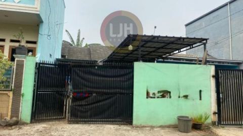 Rumah 1 Lantai Luas Tanah 140m2, Kamar 2, Cocok dijadikan Hunian atau Tempat Usaha, di Mustika Jaya Bekasi