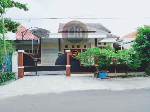 Rumah di Puspowarno Semarang