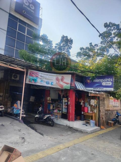 Di sewakan Ruko Raya 