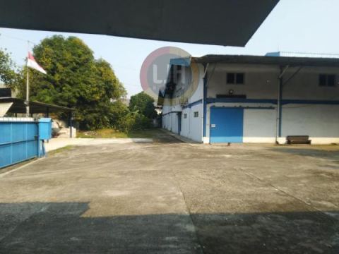Gudang Disewakan di Kawasan Industri Jatake – Akses Container & Jalan Besar