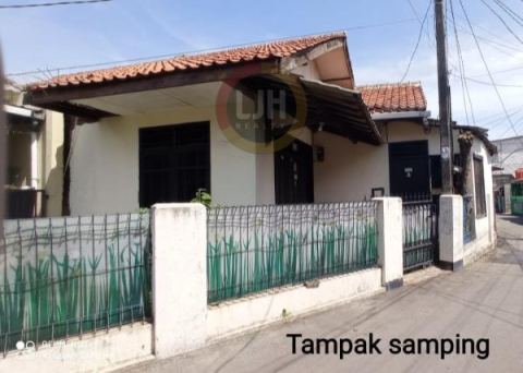Dijual rumah modern dan bagus siap huni di bekasi barat (C0466)