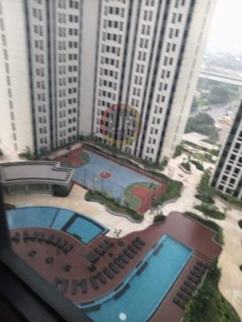 Apartemen Pollux Chadstone Type Studio, Siap Huni, View Kolam renang, Furnished, Cikarang