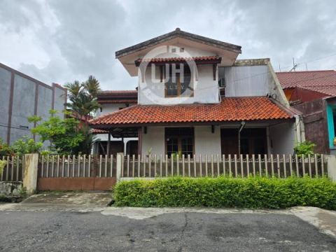 Disewa cepat rumah besar di perum Barata harapan jaya bekasi (D0195)