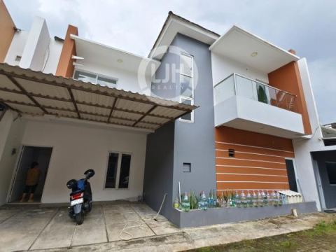 Dijual Cluster Luas Siap Huni di Jatikramat Jatiasih Bekasi 