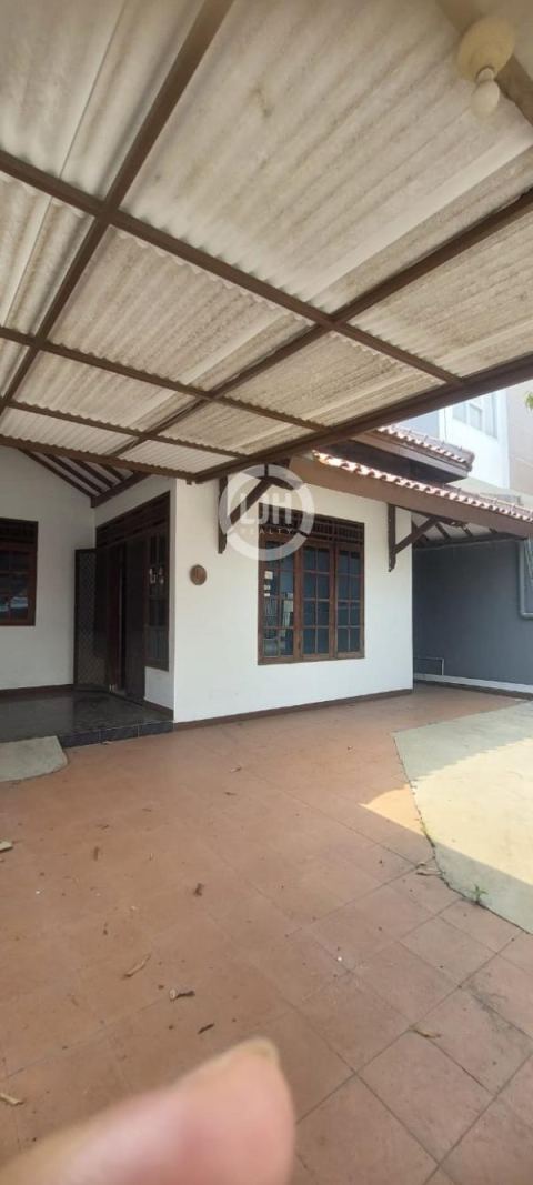 DI JUAL  Rumah KFT Blok B4 No.19 Jakarta Barat 