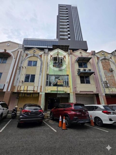Dijual Ruko di Top 100 Penuin, Lubuk Baja