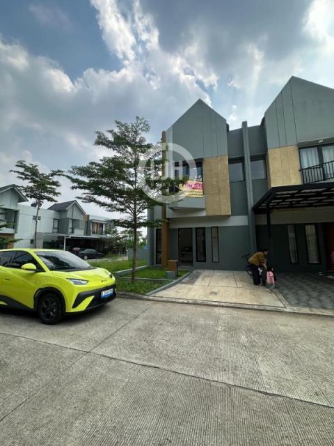 Disewakan Rumah Cluster Baru Hook Strategis di Sentul Bogor