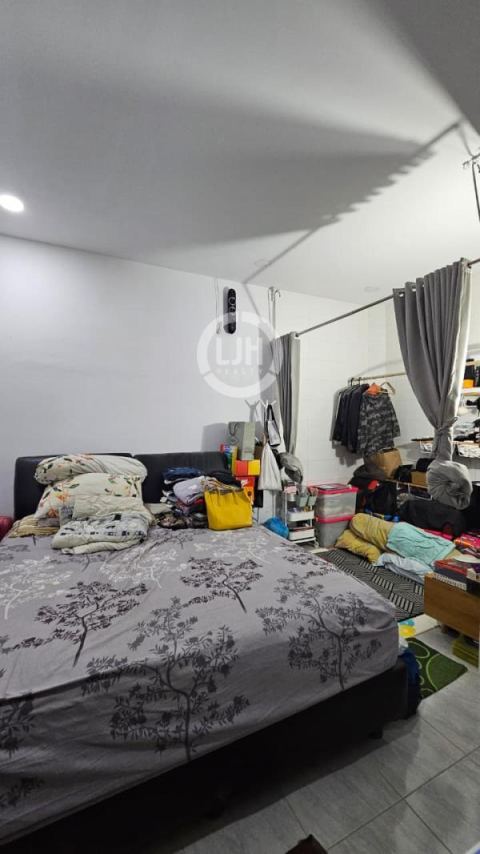 Rumah Lokasi Strategis Di Puri Gardenia, Kalideres, Jakarta Barat