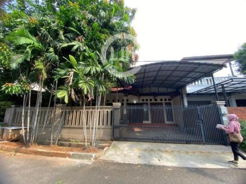 Disewakan Rumah Terawat Siap Huni, Jakarta Timur
