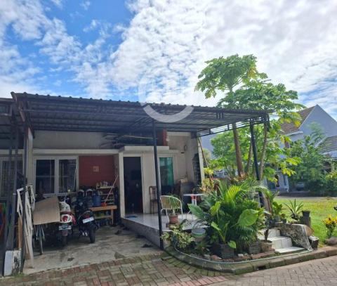 Dijual Cepat Rumah di Royal Spring Hertasning Baru