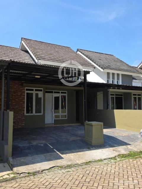 Rumah Siap Huni di Cluster Green Palma Metland Transyogi, Cibubur