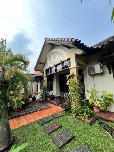 DIJUAL RUMAH HOOK 1 LANTAI – VILLA MELATI MAS, CLUSTER BOUGENVILE