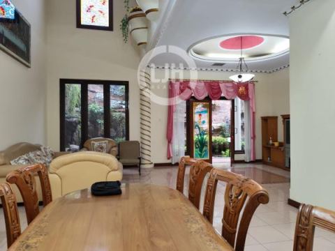 Rumah Elegan di Metro Permata 2, karang tengah, tangerang, Banten