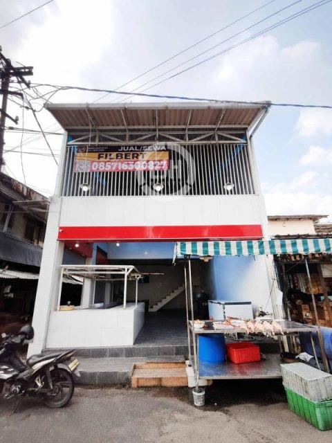 DIJUAL atau DISEWAKAN! Ruko Strategis Cengkareng Jakarta Barat 3 Lantai LB 157 m² SHM – Dekat Pasar & Ramai, Cocok Untuk Usaha
