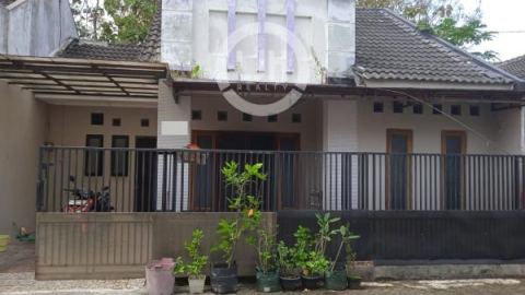 Rumah siap huni di Perum Argoluwih