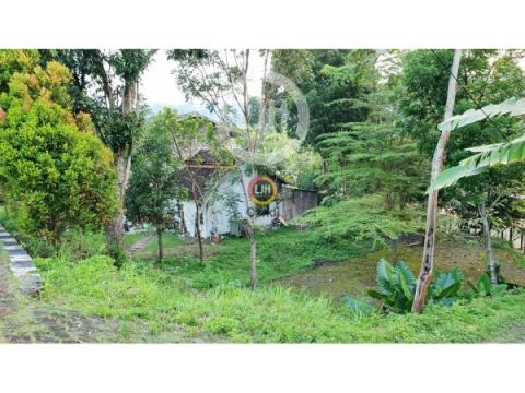 Rumah di Gotong Royong Tinjomoyo Semarang