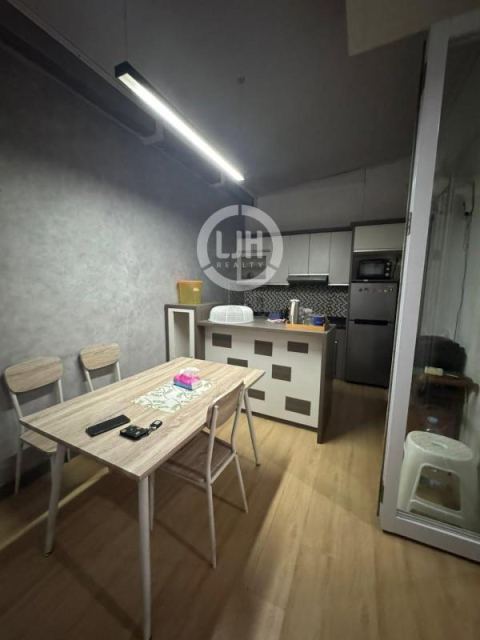 Rumah Sudah Renov, Full Furnished Di Fortune Graha Raya