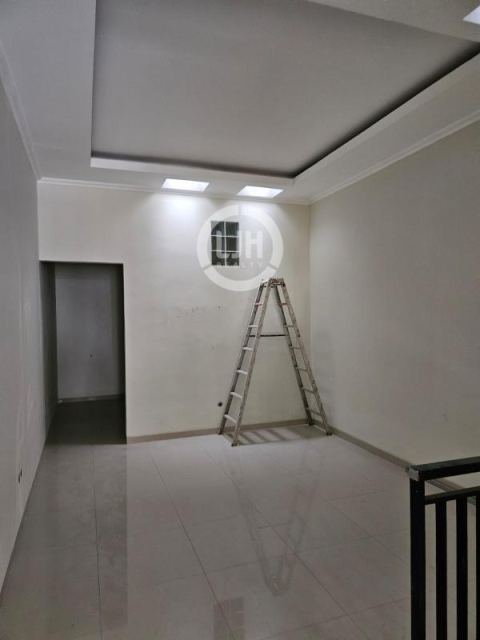 Rumah Siap Huni Di Greenvile, Jakarta Barat