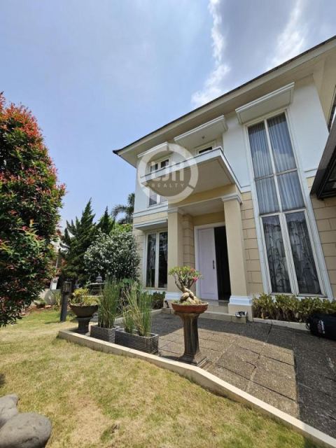 Rumah Mewah Lokasi Premium di Les Belles BSD City
