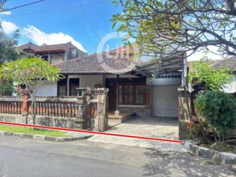 2 bedrooms house for sale at Batubulan, Gianyar, strategic location, good access, close to Ketewel Beach