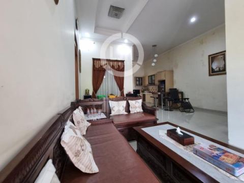 Rumah dan rumah kost di jalan Jrobang Raya