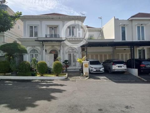 Rumah Mewah Semi Furnished & Strategis di Les Belles Maisons BSD