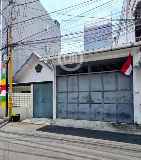 Dijual Rumah di Tanah Sereal Tambora Jakarta Barat