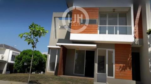 Rumah bagus siap huni Ivy Park Citraland BSB Semarang Barat 9818