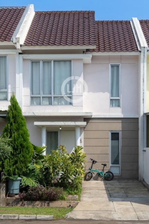 Dijual Rumah 2 Lantai Sektor 7 C Gading Serpong
