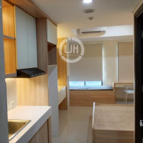Apartemen Chadstone Tower CA Lt.19 Cikarang Bekasi – Semi Furnished, AC & Siap Huni