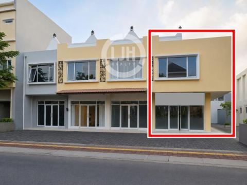 Shophouse for rent at Renon, strategic location, well maintained, close to Bali Royal Hospital