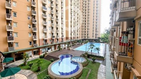 Disewakan Apartemen Green Palm Residences Cengkareng 2BR Semi Furnished Dekat Puri Indah
