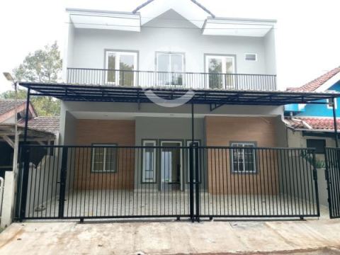 Rumah Potensial untuk Kost di BSD Griya Loka Akses Super Strategis