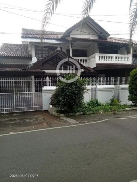 Rumah 2 Lantai di Pulomas Kayu Putih Jakarta Timur 
