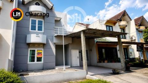 Dijual Rumah 4+1 Kamar Tidur di Meadow Green Lippo Cikarang