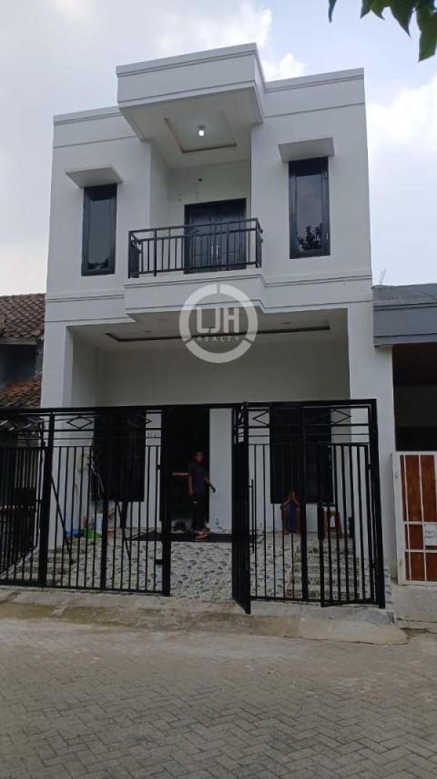 Kesempatan Investasi: Properti Kost 2 Lantai - Potensi Passive Income Menjanjikan!